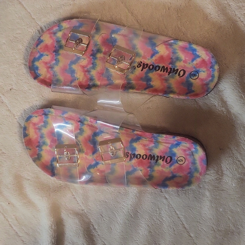 Outwoods  slides size 6